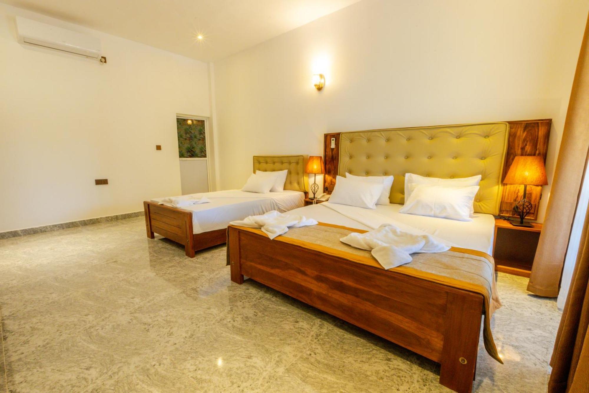 Elysia Sigiriya Hotel Dambulla Bagian luar foto