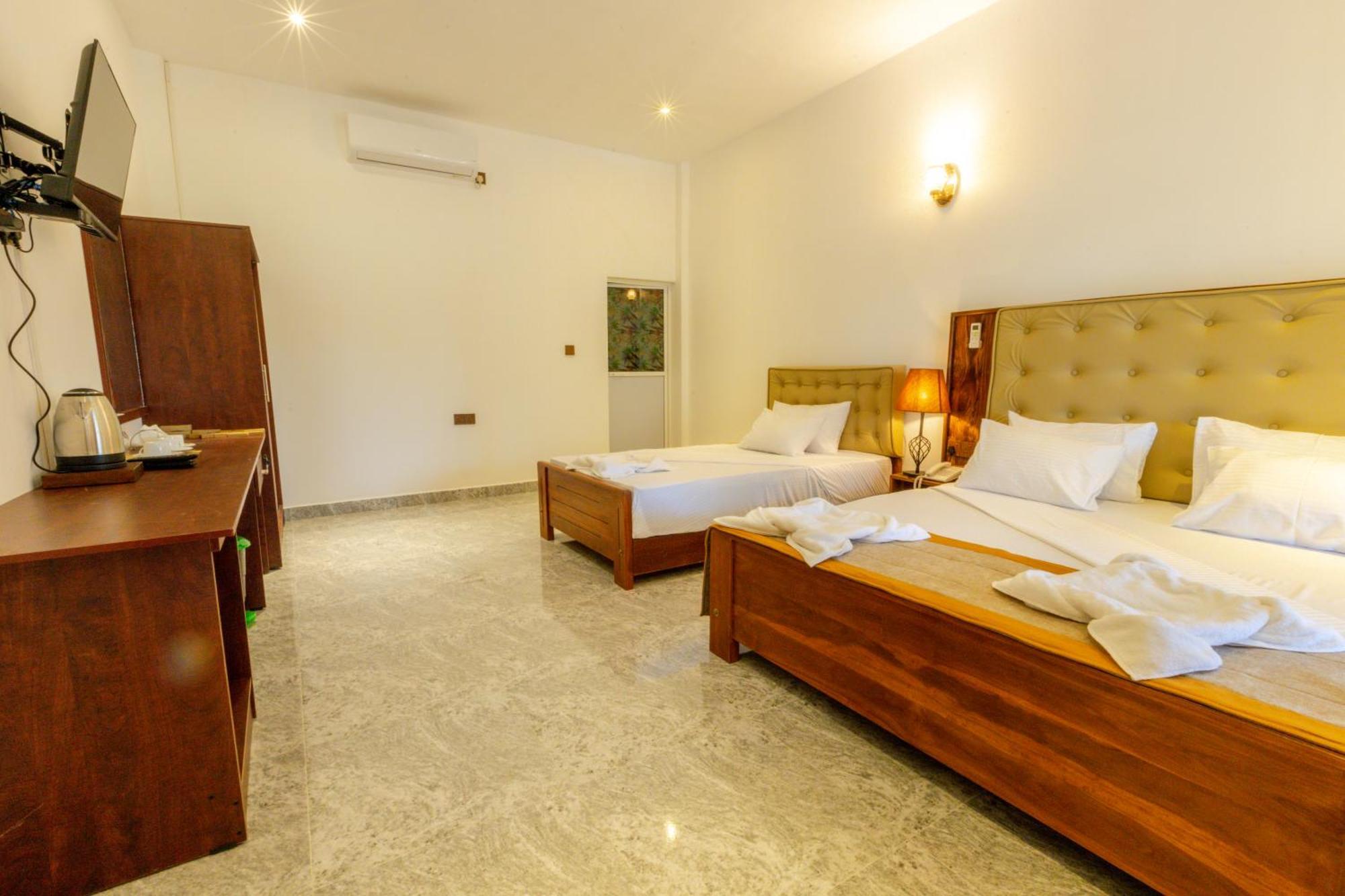 Elysia Sigiriya Hotel Dambulla Bagian luar foto