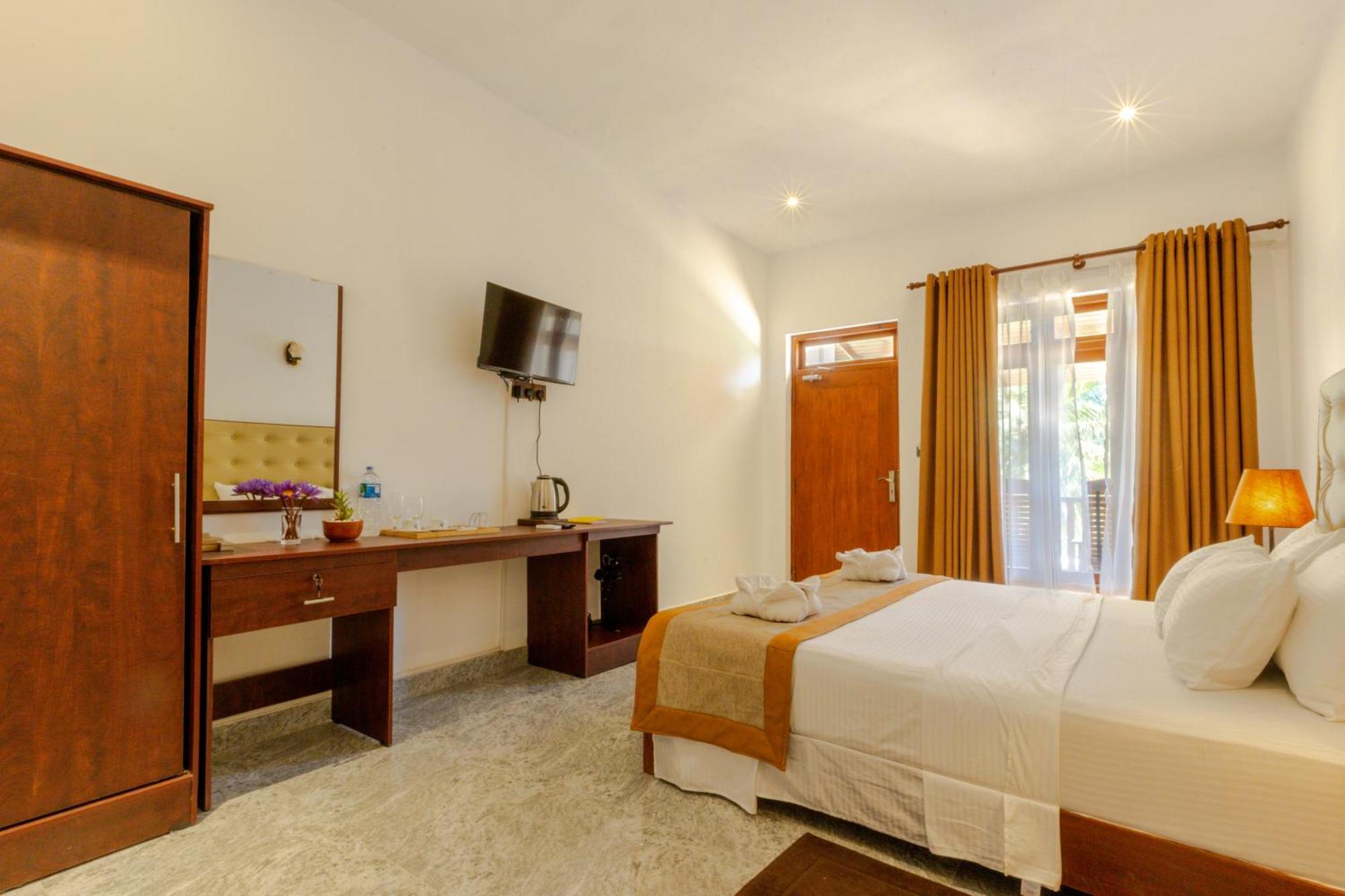 Elysia Sigiriya Hotel Dambulla Bagian luar foto