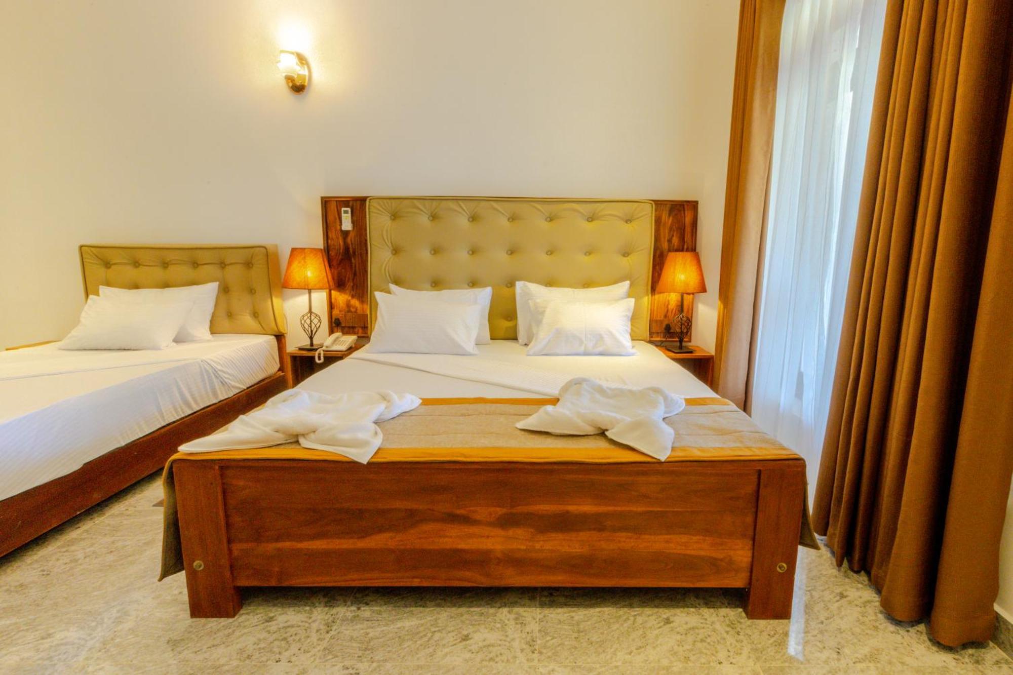 Elysia Sigiriya Hotel Dambulla Bagian luar foto